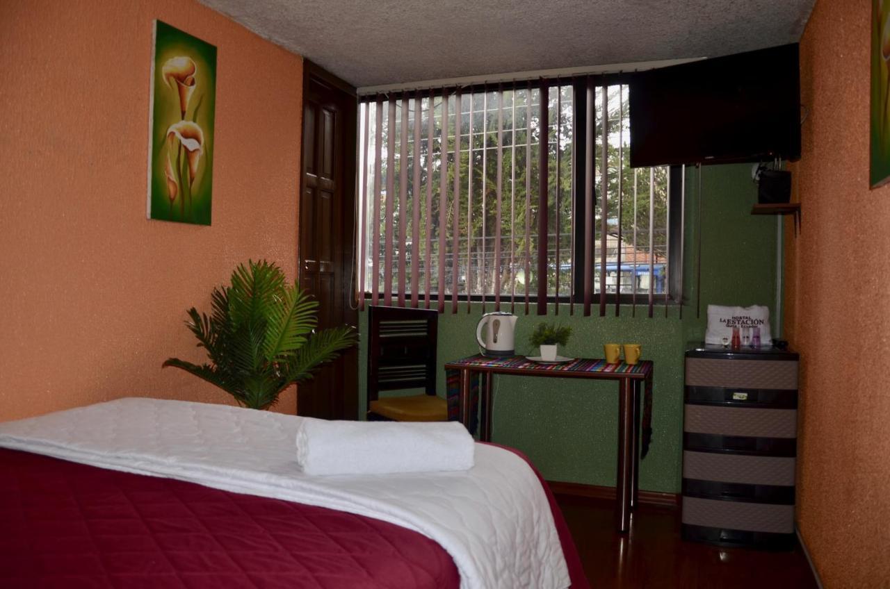 La Estacion Hostal Quito Exterior photo